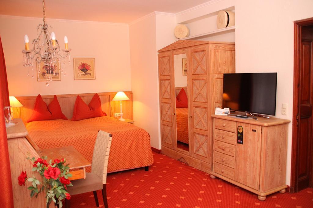 Romantik im Hotel Villa Röhl Timmendorfer Strand Exterior foto